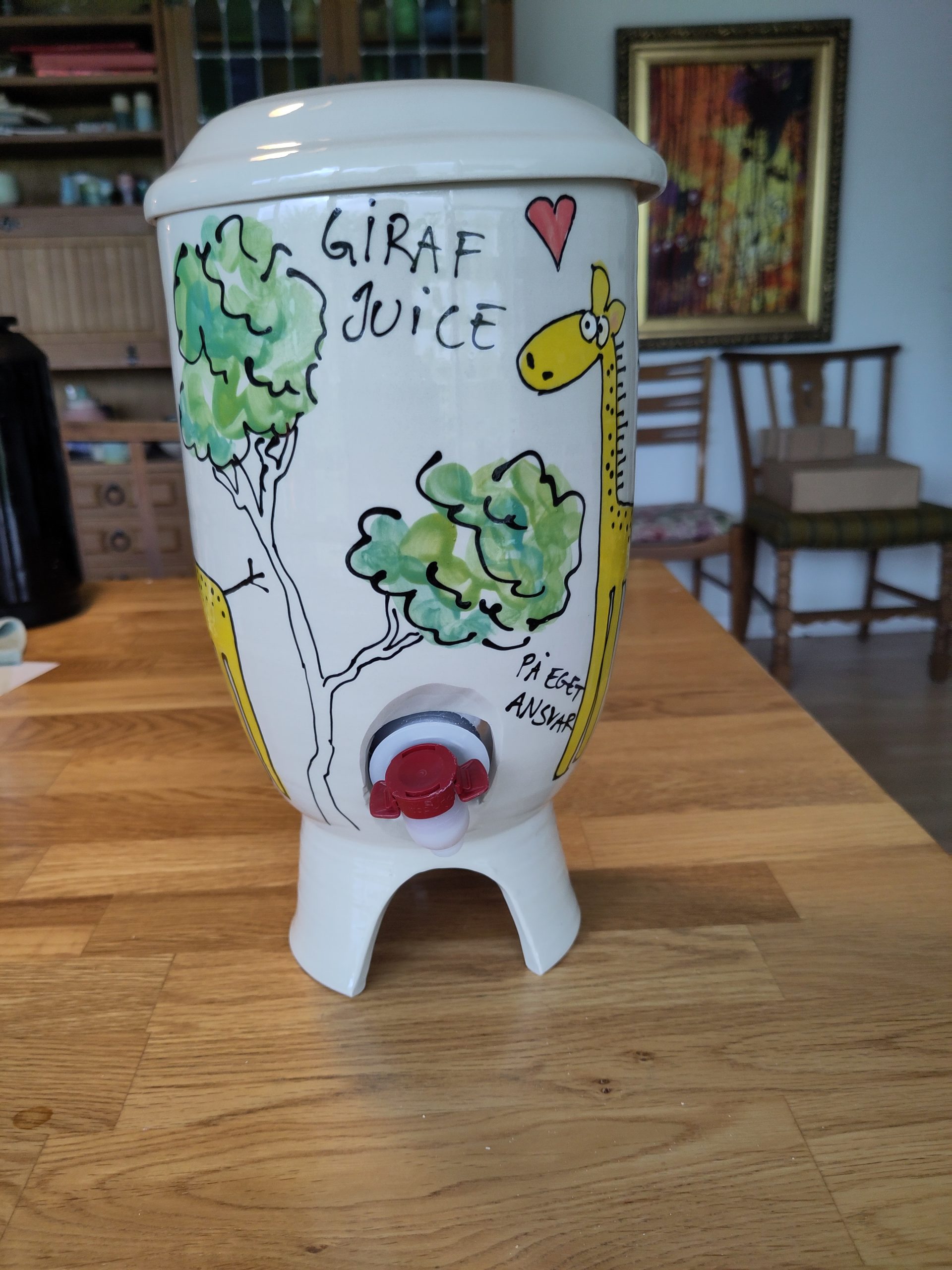 Giraf juice med seperat fod